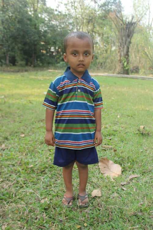 An unsponsored boy named Ayan from Bangladesh who is vulnerable to exploitation and has waited 589 days for a sponsor.