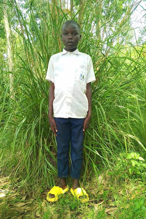 An unsponsored boy named Fulgence from Rwanda who lives in an AIDS-affected area, is vulnerable to exploitation and has waited 572 days for a sponsor.