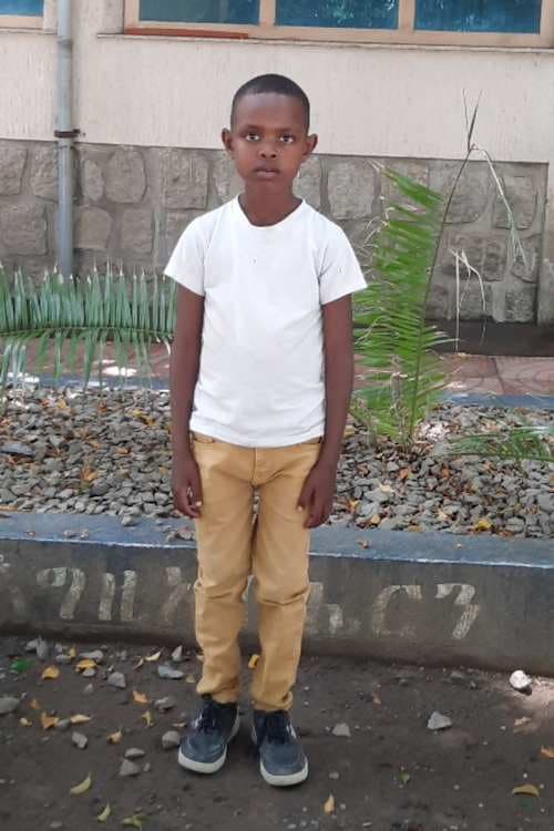 An unsponsored boy named Bereket from Ethiopia who lives in an AIDS-affected area, is vulnerable to exploitation and has waited 623 days for a sponsor.