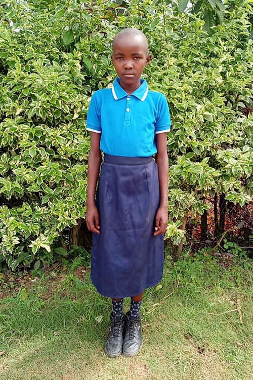 An unsponsored girl named Marie from Rwanda who lives in an AIDS-affected area, is vulnerable to exploitation and has waited 580 days for a sponsor.