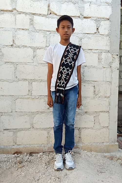 An unsponsored boy named Rob from Indonesia who has waited 557 days for a sponsor.