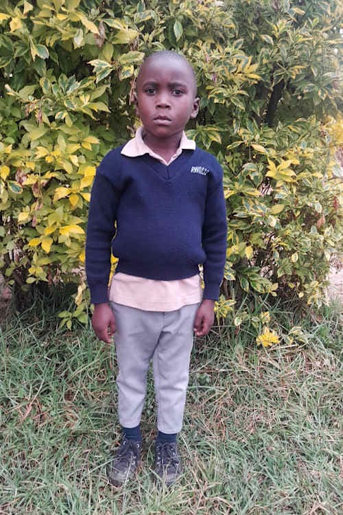 An unsponsored boy named Byishimo from Rwanda who lives in an AIDS-affected area, is vulnerable to exploitation and has waited 373 days for a sponsor.