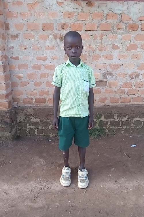 An unsponsored boy named Moses from Uganda who lives in an AIDS-affected area, is vulnerable to exploitation and has waited 626 days for a sponsor.