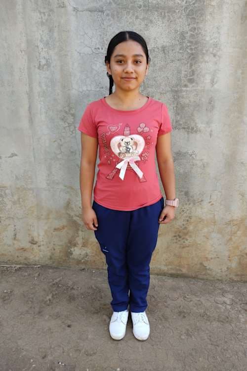 An unsponsored girl named Sarahi from El Salvador who has waited 253 days for a sponsor.