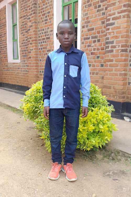An unsponsored boy named Usanayo from Rwanda who lives in an AIDS-affected area, is vulnerable to exploitation and has waited 603 days for a sponsor.