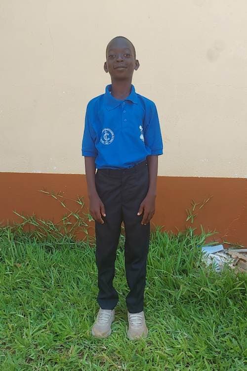An unsponsored boy named Thierry from Togo who lives in an AIDS-affected area, is vulnerable to exploitation and has waited 510 days for a sponsor.