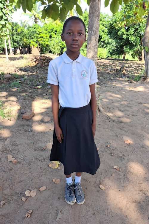 An unsponsored girl named Jesca from Tanzania who lives in an AIDS-affected area, is vulnerable to exploitation and has waited 539 days for a sponsor.