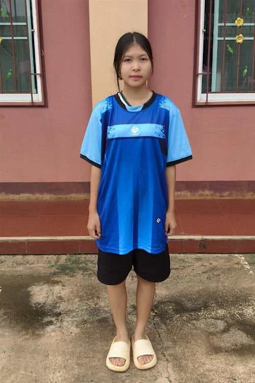 An unsponsored girl named Supawan from Thailand who has waited 298 days for a sponsor.