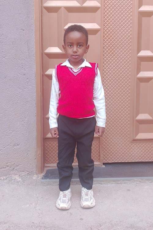 An unsponsored boy named Markon from Ethiopia who lives in an AIDS-affected area, is vulnerable to exploitation and has waited 616 days for a sponsor.