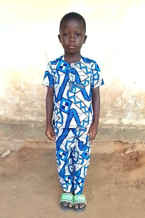 An unsponsored boy named Prosper from Togo who lives in an AIDS-affected area, is vulnerable to exploitation and has waited 520 days for a sponsor.