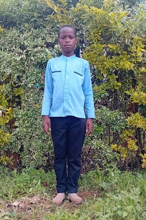 An unsponsored boy named Irasubiza from Rwanda who lives in an AIDS-affected area, is vulnerable to exploitation and has waited 634 days for a sponsor.