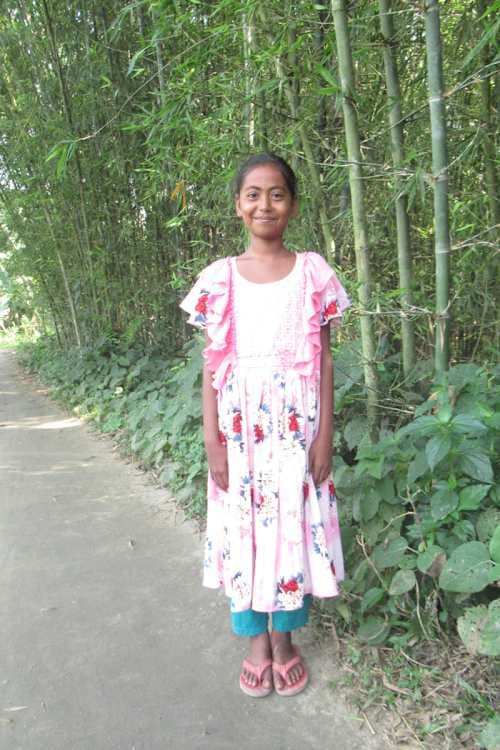 An unsponsored girl named Juthi from Bangladesh who is vulnerable to exploitation and has waited 315 days for a sponsor.