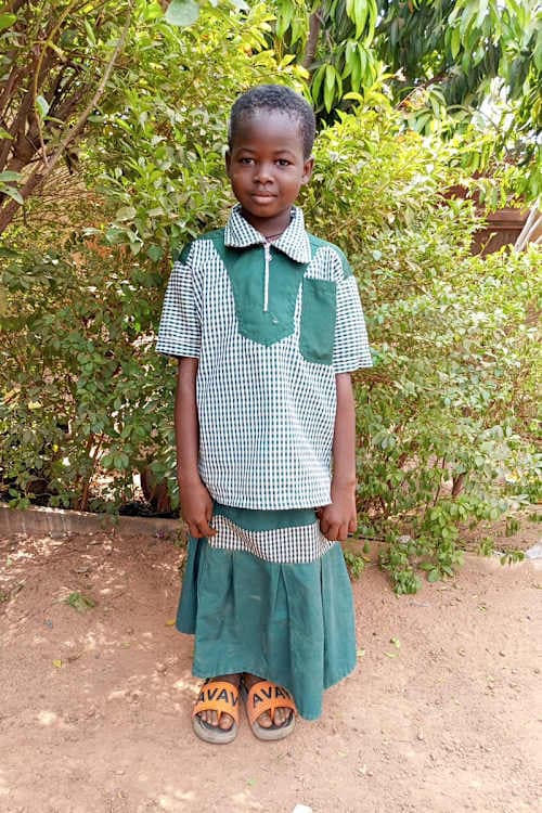 An unsponsored girl named Beni from Burkina Faso who lives in an AIDS-affected area, is vulnerable to exploitation and has waited 451 days for a sponsor.