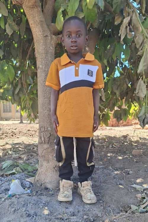 An unsponsored boy named Samwel from Tanzania who lives in an AIDS-affected area, is vulnerable to exploitation and has waited 437 days for a sponsor.