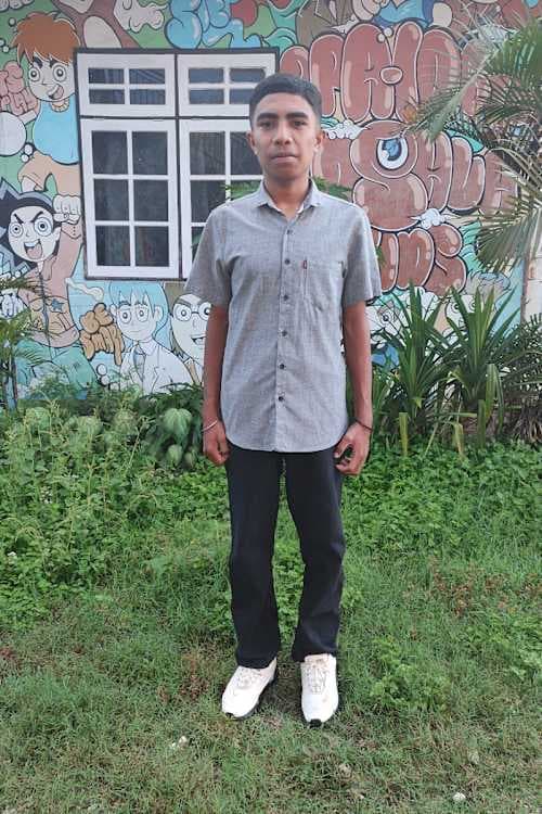 An unsponsored boy named Opa from Indonesia who has waited 35 days for a sponsor.