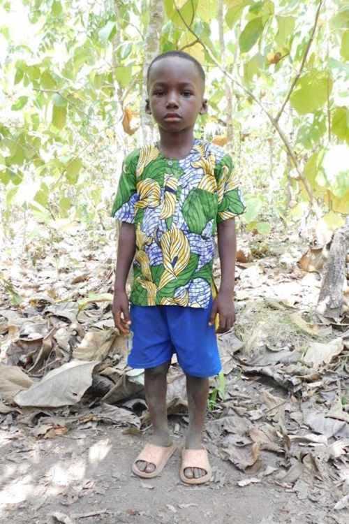 An unsponsored boy named Lumiere from Togo who lives in an AIDS-affected area, is vulnerable to exploitation and has waited 257 days for a sponsor.