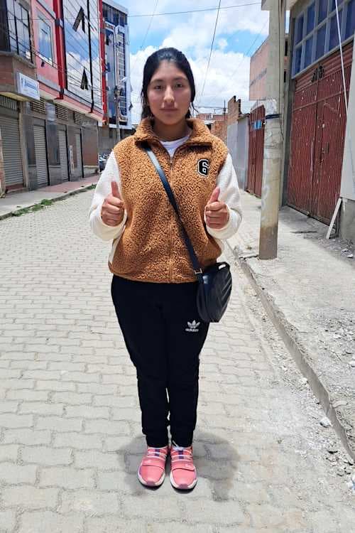 An unsponsored girl named Rosely from Bolivia who has waited 335 days for a sponsor.