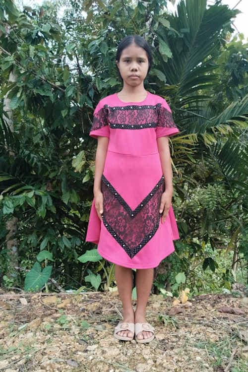 An unsponsored girl named Yarti from Indonesia who has waited 354 days for a sponsor.