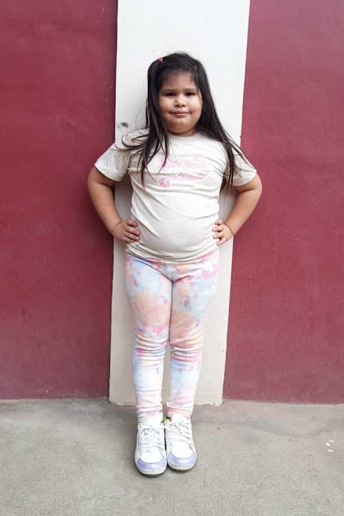 An unsponsored girl named Saori from El Salvador who has waited 580 days for a sponsor.