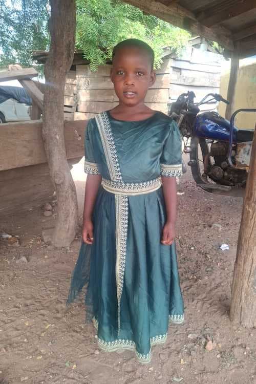 An unsponsored girl named Pamela from Ghana who lives in an AIDS-affected area and has waited 460 days for a sponsor.