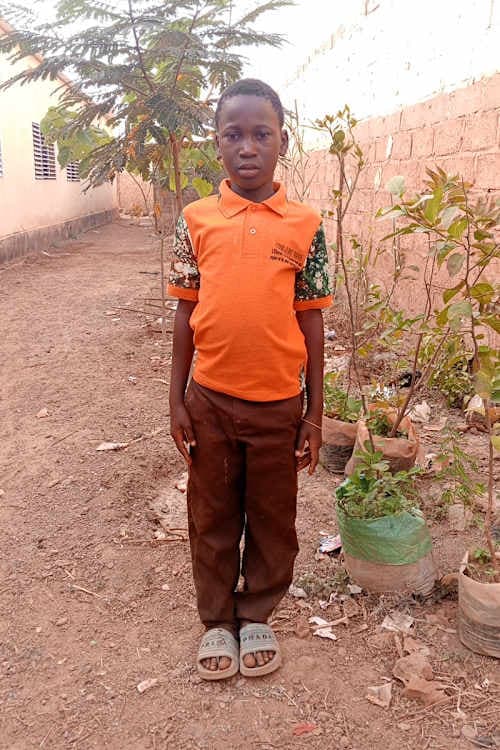 An unsponsored boy named Abdoulaye from Burkina Faso who lives in an AIDS-affected area, is vulnerable to exploitation and has waited 614 days for a sponsor.