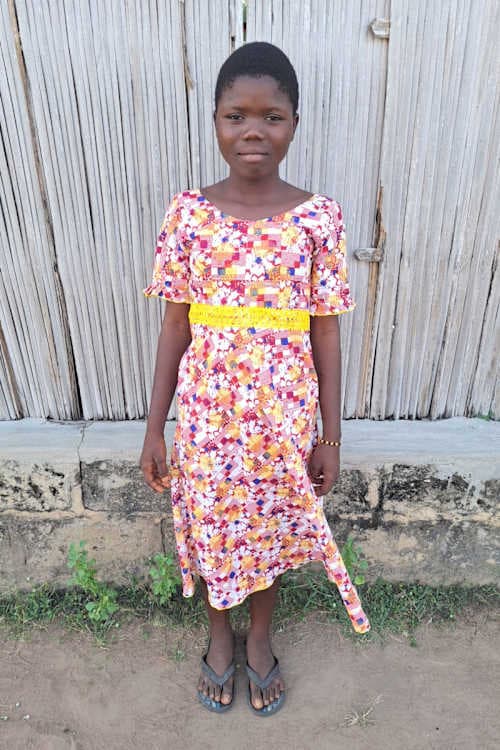 An unsponsored girl named Mawupemo from Togo who lives in an AIDS-affected area, is vulnerable to exploitation and has waited 555 days for a sponsor.