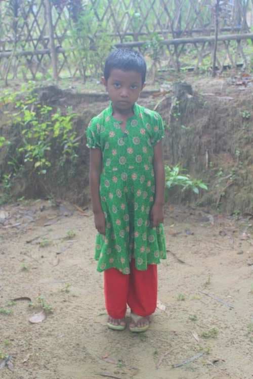 An unsponsored girl named Taniya from Bangladesh who is vulnerable to exploitation and has waited 515 days for a sponsor.
