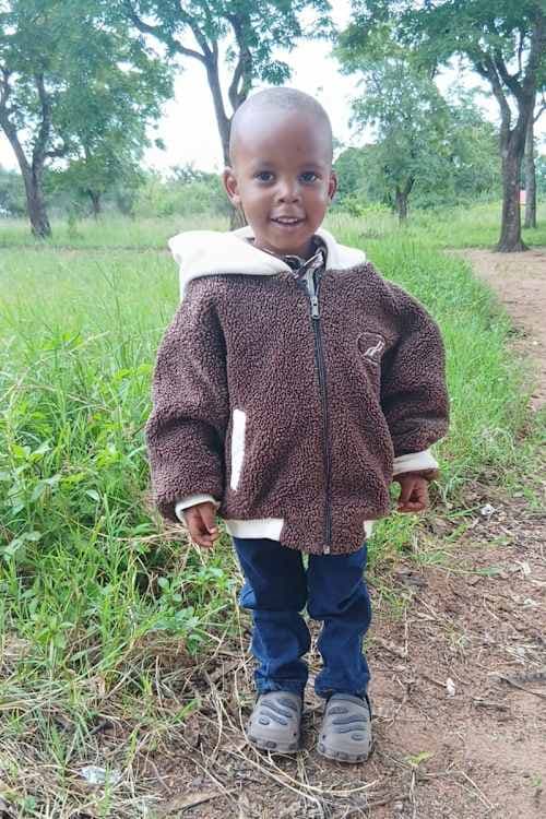 An unsponsored boy named Varon from Tanzania who lives in an AIDS-affected area, is vulnerable to exploitation and has waited 641 days for a sponsor.