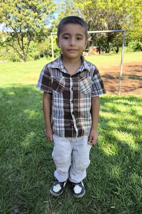 An unsponsored boy named Ulises from El Salvador who has waited 667 days for a sponsor.