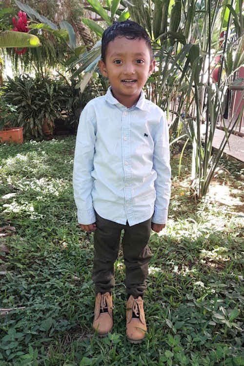 An unsponsored boy named Enmanuel from El Salvador who has waited 665 days for a sponsor.