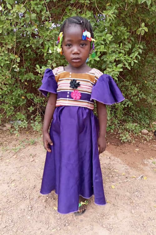 An unsponsored girl named Deogracia from Burkina Faso who lives in an AIDS-affected area, is vulnerable to exploitation and has waited 600 days for a sponsor.