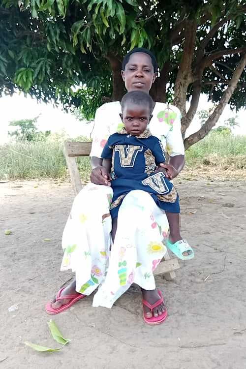 An unsponsored boy named Japheth from Uganda who lives in an AIDS-affected area, is vulnerable to exploitation and has waited 580 days for a sponsor.