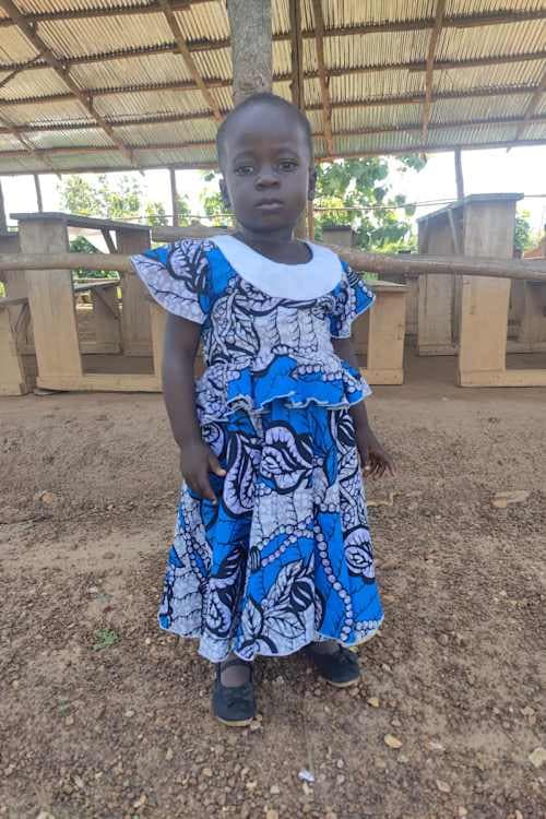 An unsponsored girl named Gracia amie from Togo who lives in an AIDS-affected area, is vulnerable to exploitation and has waited 630 days for a sponsor.
