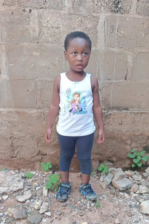 An unsponsored girl named Sephora from Togo who lives in an AIDS-affected area, is vulnerable to exploitation and has waited 573 days for a sponsor.