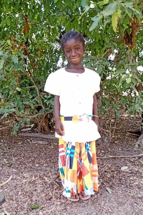 An unsponsored girl named Bénédicte from Burkina Faso who lives in an AIDS-affected area, is vulnerable to exploitation and has waited 573 days for a sponsor.