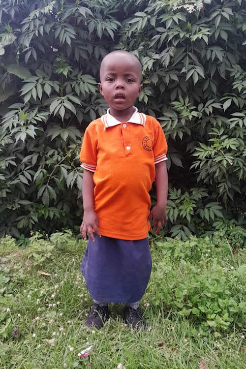 An unsponsored girl named Uwamahoro from Rwanda who lives in an AIDS-affected area, is vulnerable to exploitation and has waited 571 days for a sponsor.