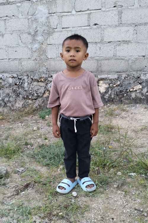 An unsponsored boy named Arsep from Indonesia who has waited 613 days for a sponsor.