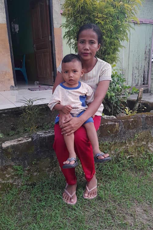 An unsponsored boy named Kiano from Indonesia who has waited 612 days for a sponsor.