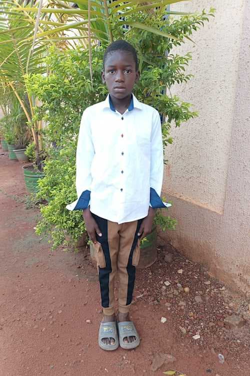 An unsponsored boy named Bertrand from Burkina Faso who lives in an AIDS-affected area, is vulnerable to exploitation and has waited 574 days for a sponsor.