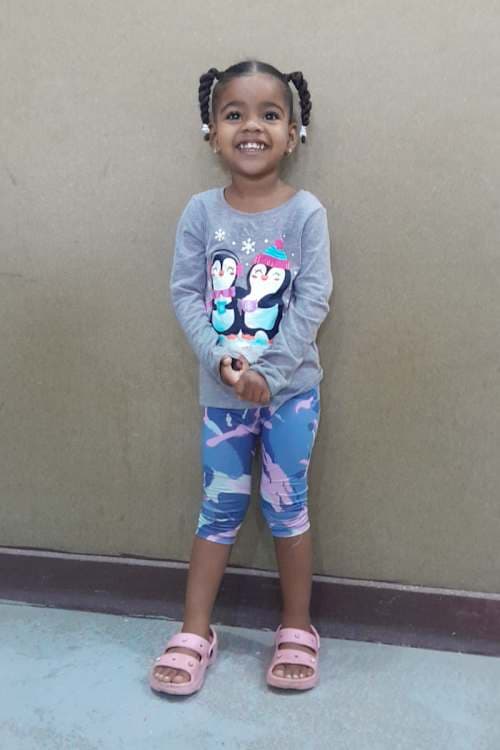 An unsponsored girl named Jeisnely from Dominican Republic who has waited 630 days for a sponsor.