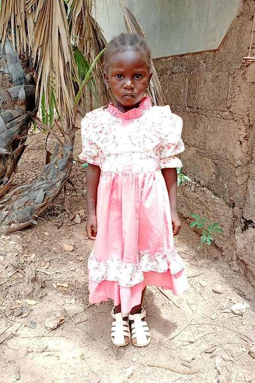 An unsponsored girl named Aminata from Burkina Faso who lives in an AIDS-affected area, is vulnerable to exploitation and has waited 591 days for a sponsor.