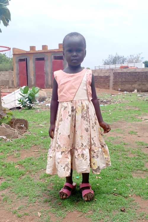 An unsponsored girl named Grace from Burkina Faso who lives in an AIDS-affected area, is vulnerable to exploitation and has waited 590 days for a sponsor.