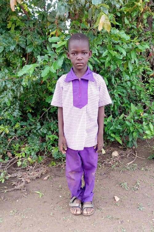 An unsponsored boy named Jacques from Burkina Faso who lives in an AIDS-affected area, is vulnerable to exploitation and has waited 620 days for a sponsor.