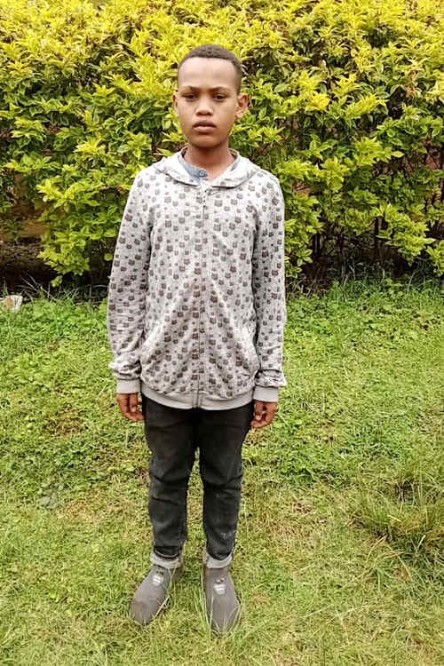 An unsponsored boy named Hidase from Ethiopia who lives in an AIDS-affected area, is vulnerable to exploitation and has waited 588 days for a sponsor.