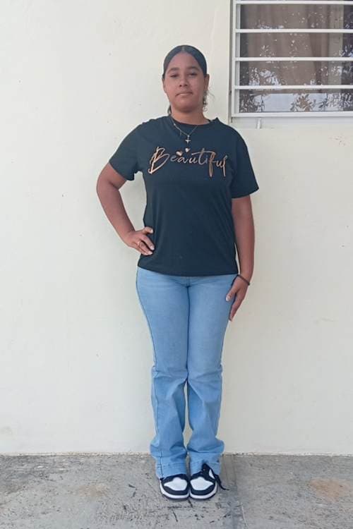 An unsponsored girl named Jailys from Dominican Republic who has waited 47 days for a sponsor.
