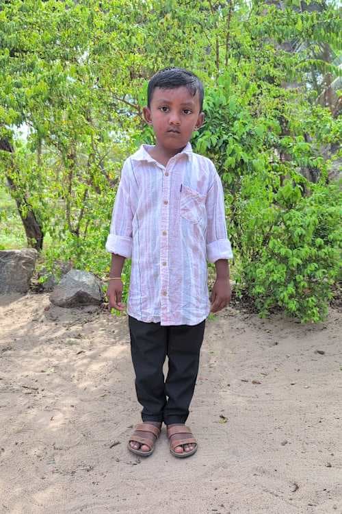 An unsponsored boy named Sashvin from Sri Lanka who has waited 623 days for a sponsor.