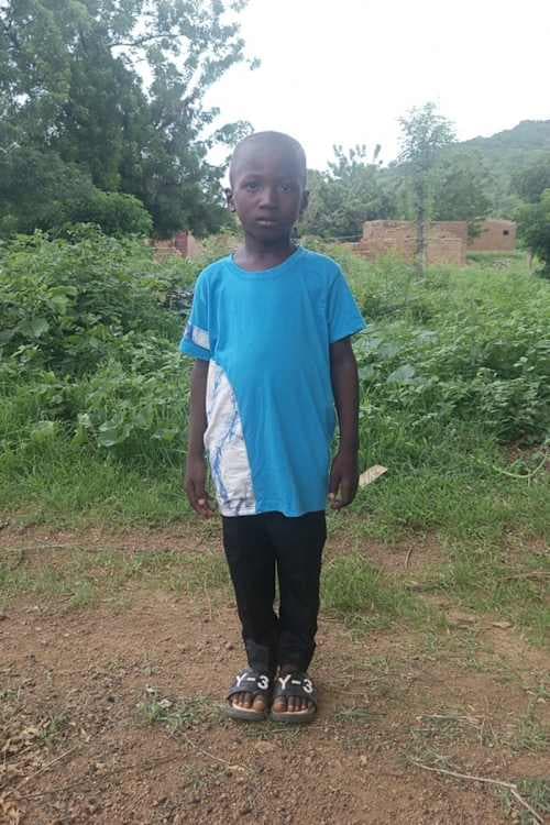 An unsponsored boy named Aser from Burkina Faso who lives in an AIDS-affected area, is vulnerable to exploitation and has waited 552 days for a sponsor.