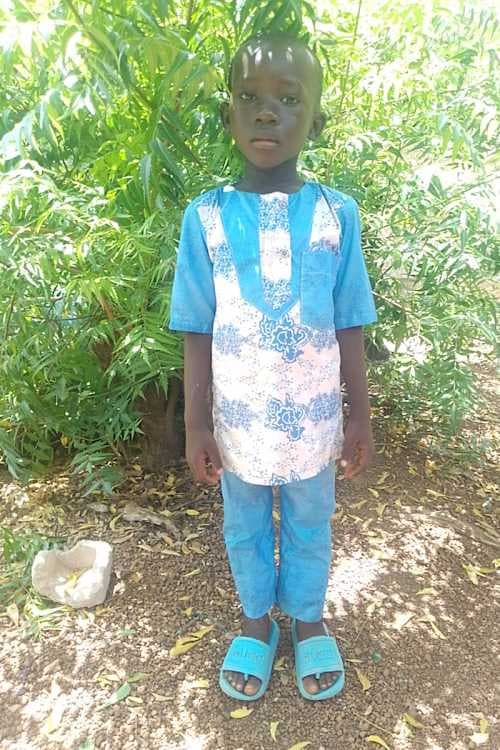 An unsponsored boy named Elysé from Burkina Faso who lives in an AIDS-affected area, is vulnerable to exploitation and has waited 600 days for a sponsor.