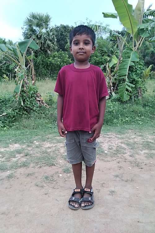 A picture of Sarukshan