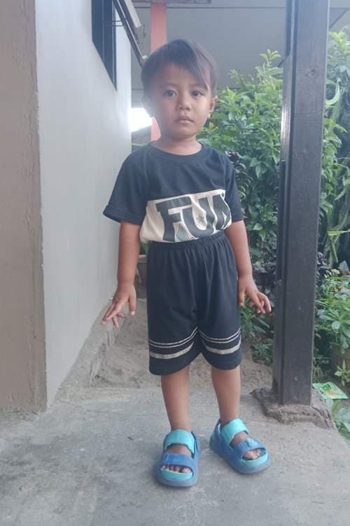 A picture of Azareel